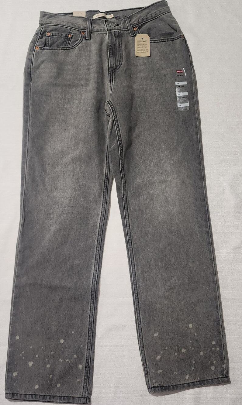 Levi's low pro straight jeans waist 28'' length 43''